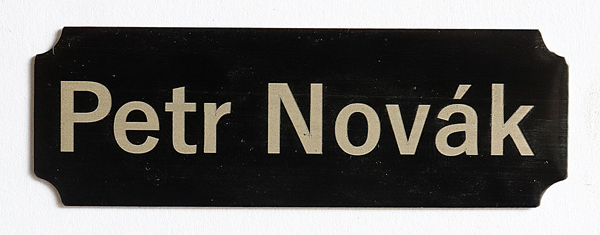 Černá jmenovka